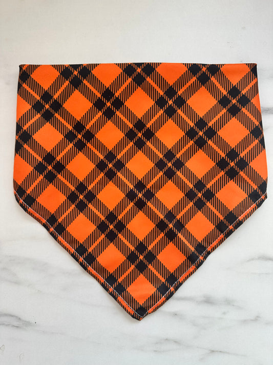 Halloween Checks - Halloween Bandana til hund